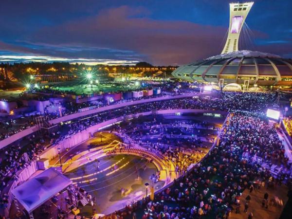 Liv MTL Chic : photo 10 de la chambre chic-2 | spacious 4br suite + rooftop bbq downtown mtl