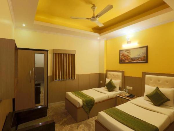 Hotel Castle Blue New Delhi Near IGI Airport : photo 4 de la chambre chambre triple