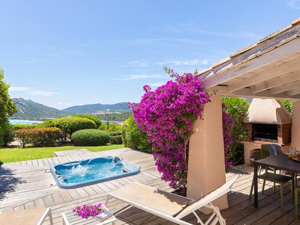 Résidence Marina Di Santa Giulia : photo 2 de la chambre villa spa 1 chambre - vue sur mer