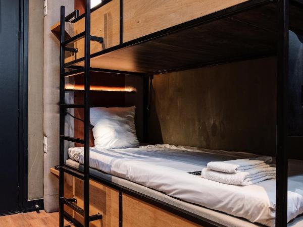 City Center Lodge Utrecht : photo 2 de la chambre chambre lits superposés