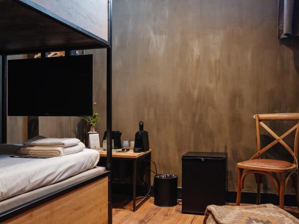 City Center Lodge Utrecht : photo 3 de la chambre chambre lits superposés