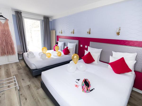 HOTEL DE PARIS MONTPARNASSE : photo 7 de la chambre chambre quadruple avec terrasse