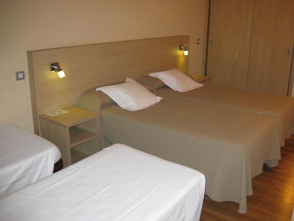 Hotel Panorama : photo 7 de la chambre chambre quadruple avec vue sur montagne et accès au spa