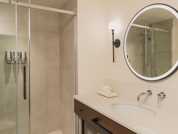 Hotel Chateau Laurier Québec : photo 3 de la chambre chambre lit queen-size