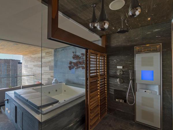 Solaz, a Luxury Collection Resort, Los Cabos : photo 6 de la chambre wellness suite with balcony and ocean view