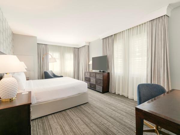 Jamaica Bay Inn Marina Del Rey Tapestry Collection by Hilton : photo 1 de la chambre chambre lit king-size avec baignoire - accessible aux personnes à mobilité réduite/malentendantes - non-fumeurs