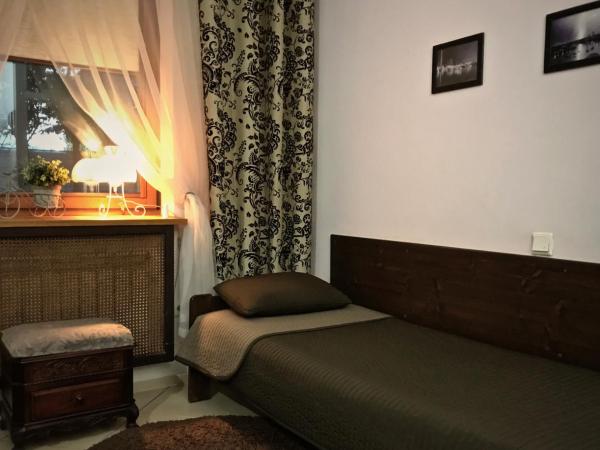 Pensjonat Gogol.s : photo 4 de la chambre chambre lits jumeaux avec salle de bains commune