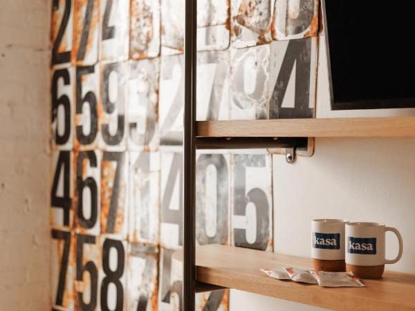 The Clyde Hotel Portland by Kasa : photo 2 de la chambre triple room with shared bathroom - self check-in with virtual front desk