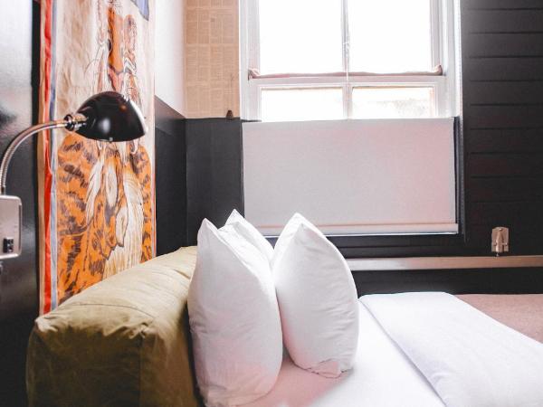 The Clyde Hotel Portland by Kasa : photo 1 de la chambre queen room with shared bathroom - self check-in with virtual front desk