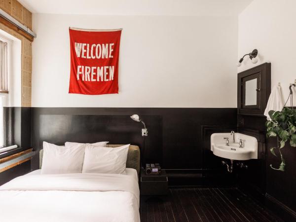 The Clyde Hotel Portland by Kasa : photo 4 de la chambre queen room - self check-in with virtual front desk