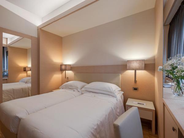Hotel Ariston : photo 1 de la chambre chambre lits jumeaux