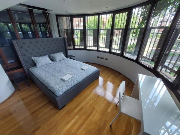 COliving Corazon, Madrid : photo 2 de la chambre chambre quadruple avec salle de bains commune