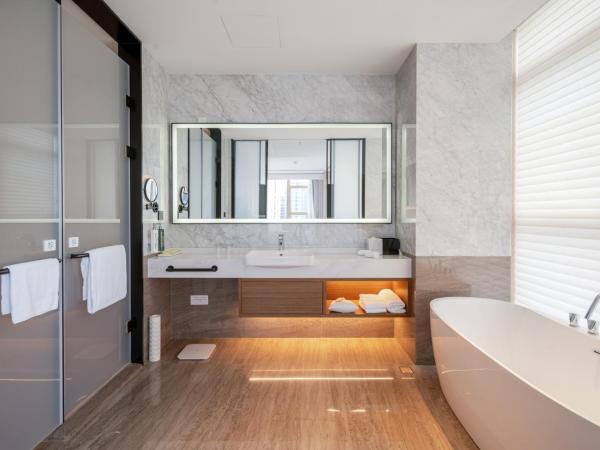 Hilton Garden Inn Hangzhou Xixi Zijingang : photo 2 de la chambre suite junior