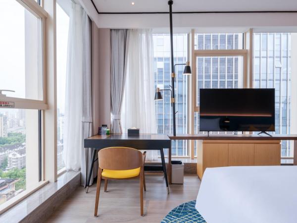 Hilton Garden Inn Hangzhou Xixi Zijingang : photo 4 de la chambre chambre lit king-size supérieure