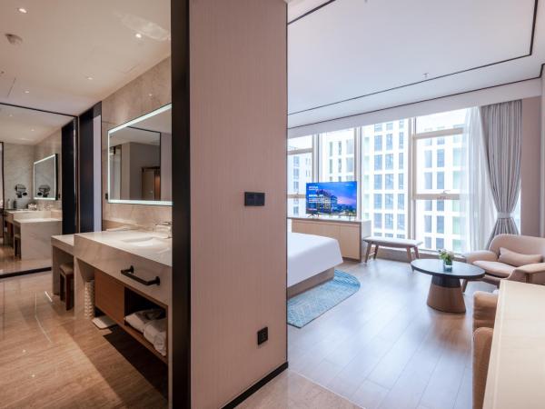 Hilton Garden Inn Hangzhou Xixi Zijingang : photo 3 de la chambre chambre lit king-size deluxe