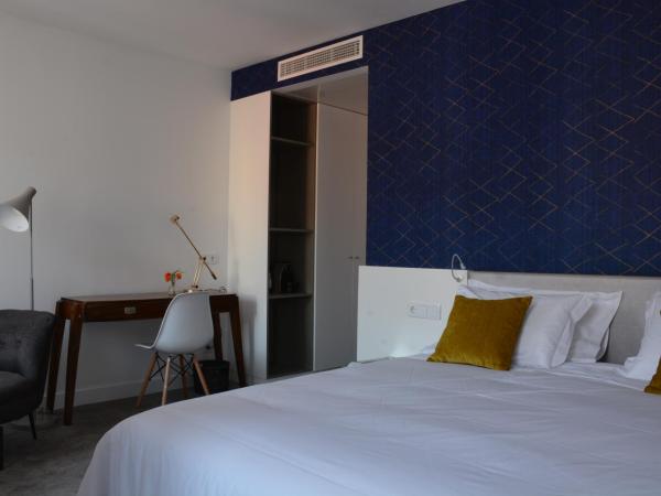 Augusta Boutique House : photo 4 de la chambre chambre double deluxe avec vue sur château