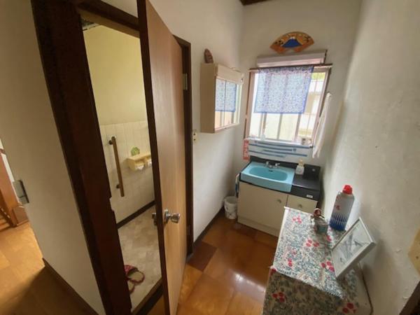 Guesthouse Oomiya base 大宮基地別荘 : photo 3 de la chambre petite chambre simple