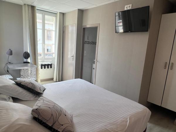 Artimon By Les Ambassadeurs : photo 1 de la chambre chambre double ou lits jumeaux - vue sur ville