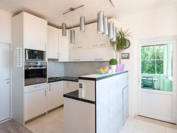 Apartment Astelas : photo 1 de la chambre appartement 3 chambres avec balcon - vue sur mer