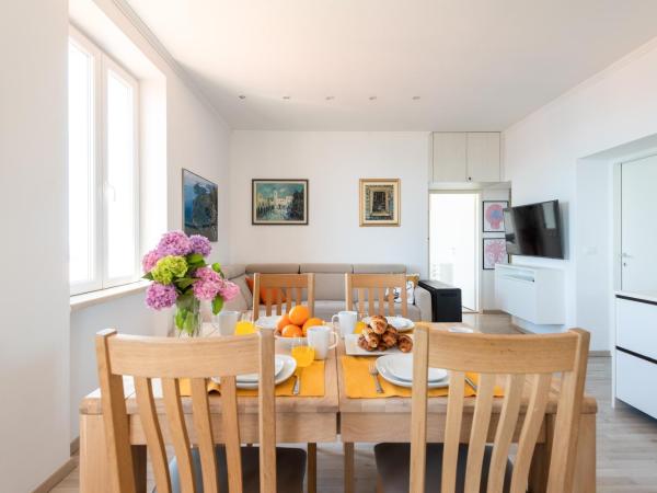 Apartment Astelas : photo 3 de la chambre appartement 3 chambres avec balcon - vue sur mer