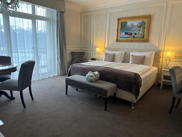 Le Mirador Resort & Spa : photo 2 de la chambre chambre familiale 2 chambres