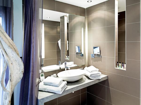 Hôtel Le Parc - La Table de Franck Putelat : photo 4 de la chambre chambre double de luxe avec jacuzzi extérieur