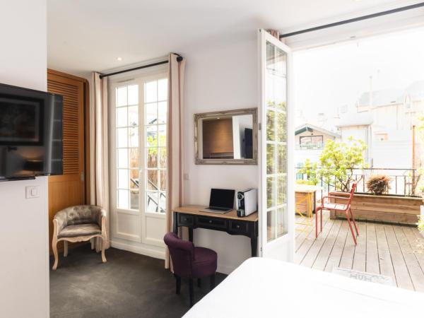 Boutique Hôtel Txoko : photo 2 de la chambre chambre double ou lits jumeaux avec terrasse