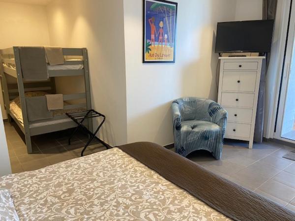 Stella Maris : photo 7 de la chambre chambre quadruple supérieure - vue sur mer