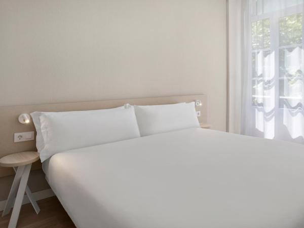 B&B HOTEL Figueira Da Foz : photo 2 de la chambre chambre double standard