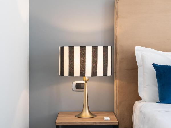 Le Mummarelle Napoli : photo 7 de la chambre standard king room – via santa lucia 20