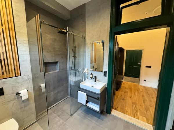 Jan Maria Hotel & Restaurant : photo 6 de la chambre single room in building b