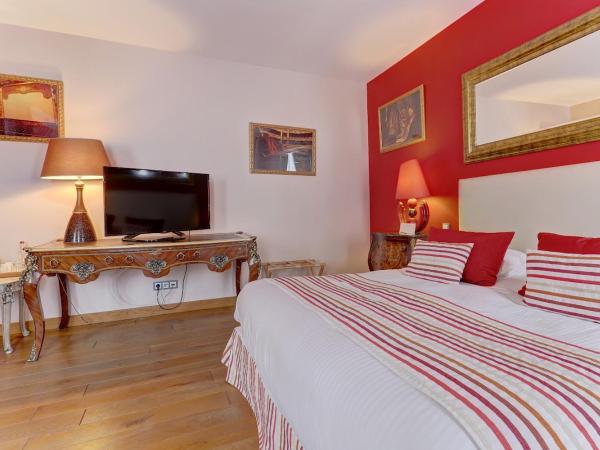 Champagne Domaine Sacret - AY : photo 9 de la chambre chambre double supérieure