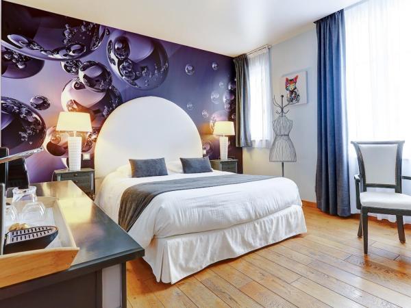 Champagne Domaine Sacret - AY : photo 9 de la chambre chambre lit queen-size