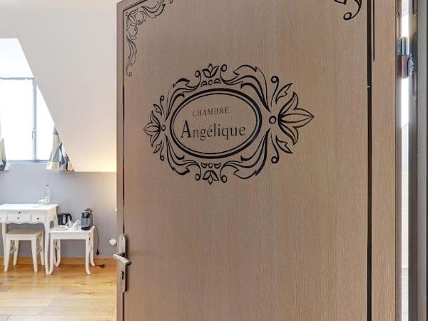 Champagne Domaine Sacret - AY : photo 8 de la chambre chambre double avec salle de bains privative