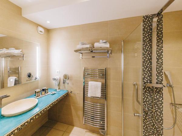 Hôtel Liberata & Spa : photo 4 de la chambre chambre double confort - vue sur mer