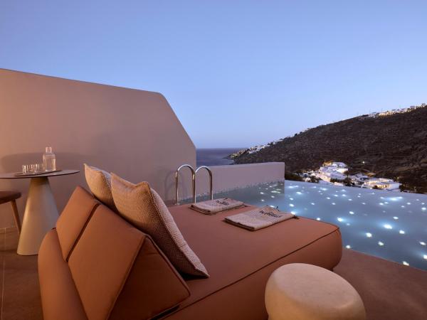 Ethereum Mykonos : photo 2 de la chambre sea view suite with private heated pool