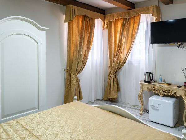 Palazzo Ti-tti Rialto Suites : photo 8 de la chambre chambre deluxe