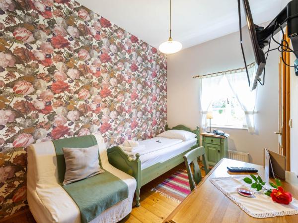 Stoffbauer GmbH : photo 2 de la chambre chambre simple avec salle de bains