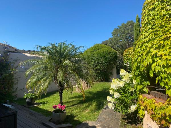 Résidence Marina Di Santa Giulia : photo 2 de la chambre villa