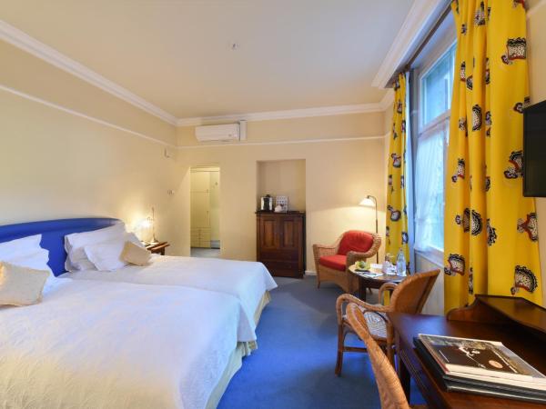 Unique Hotel Innere Enge : photo 2 de la chambre chambre double supérieure (2 personnes maximum)