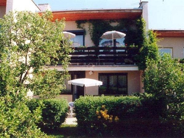 Pension Villa Hany : photo 2 de la chambre chambre double avec terrasse