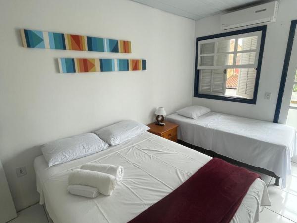 Brothers Suites Centro Búzios : photo 7 de la chambre chambre triple avec balcon