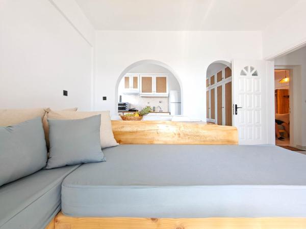 Paraga Suites : photo 5 de la chambre chambre quadruple avec balcon 