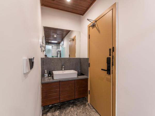 The Habitat Villa : photo 7 de la chambre chambre lits jumeaux - vue sur montagne