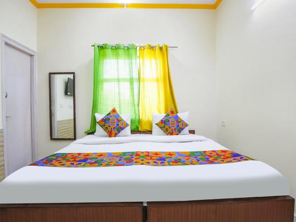 FabExpress Grand Resort : photo 2 de la chambre chambre deluxe