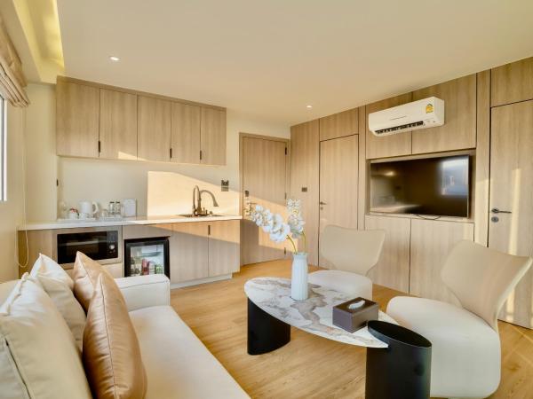 The One Bay Breeze : photo 1 de la chambre suite