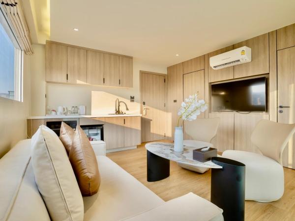 The One Bay Breeze : photo 2 de la chambre suite