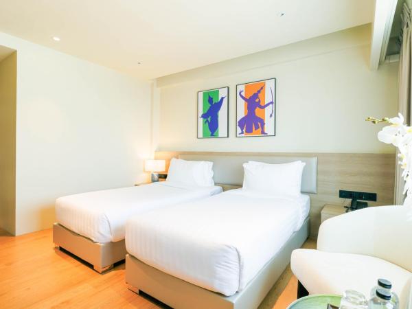The One Bay Breeze : photo 10 de la chambre chambre deluxe double ou lits jumeaux