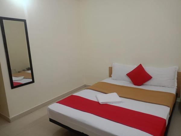 Hotel Mara : photo 1 de la chambre chambre triple deluxe