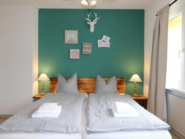 Kursaal Arosa - adults only : photo 6 de la chambre double room with private bathroom (102)